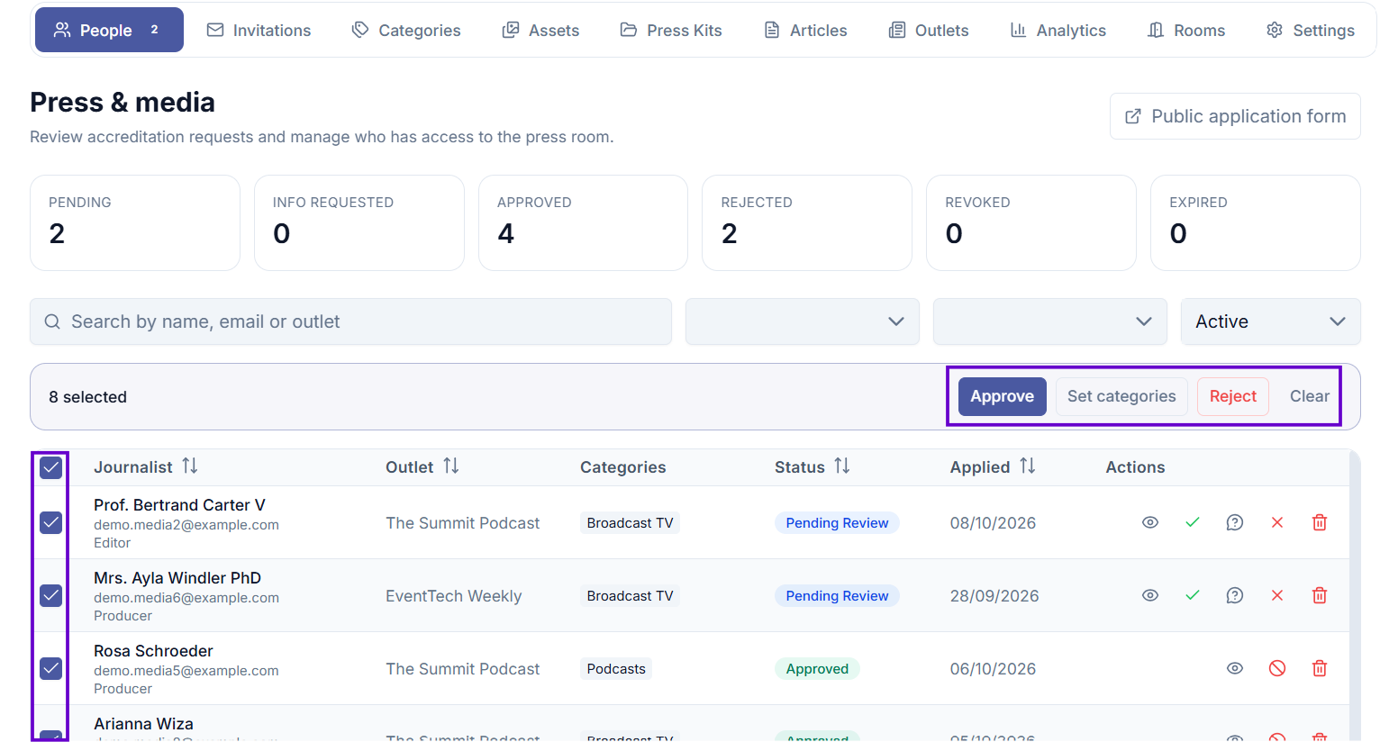 People list with rows selected and bulk actions toolbar visible